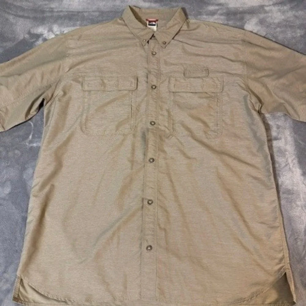 The North Face Shirt Mens XXL Tan Long Sleeve Button Down Hiking Outdoor EUC